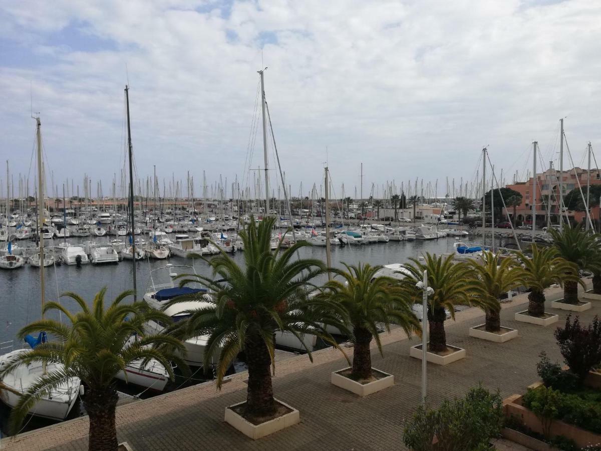 T2 Sur Le Port Avec Parking Apartment กรุยซ็อง ภายนอก รูปภาพ